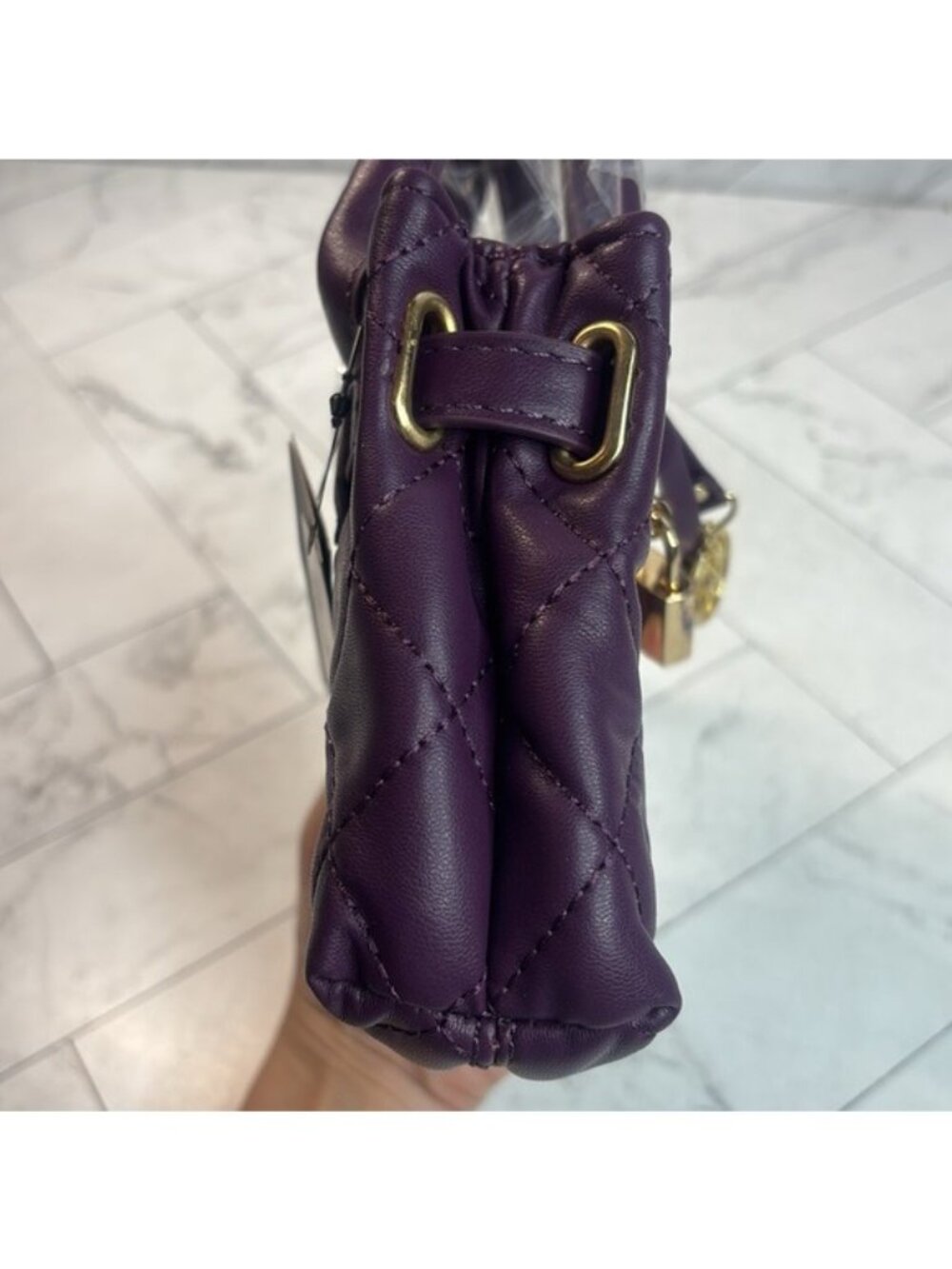 NWT Badgley Mischka Womens Purple Gold Quilted Crossbody Handbag - Picture 7 of 13